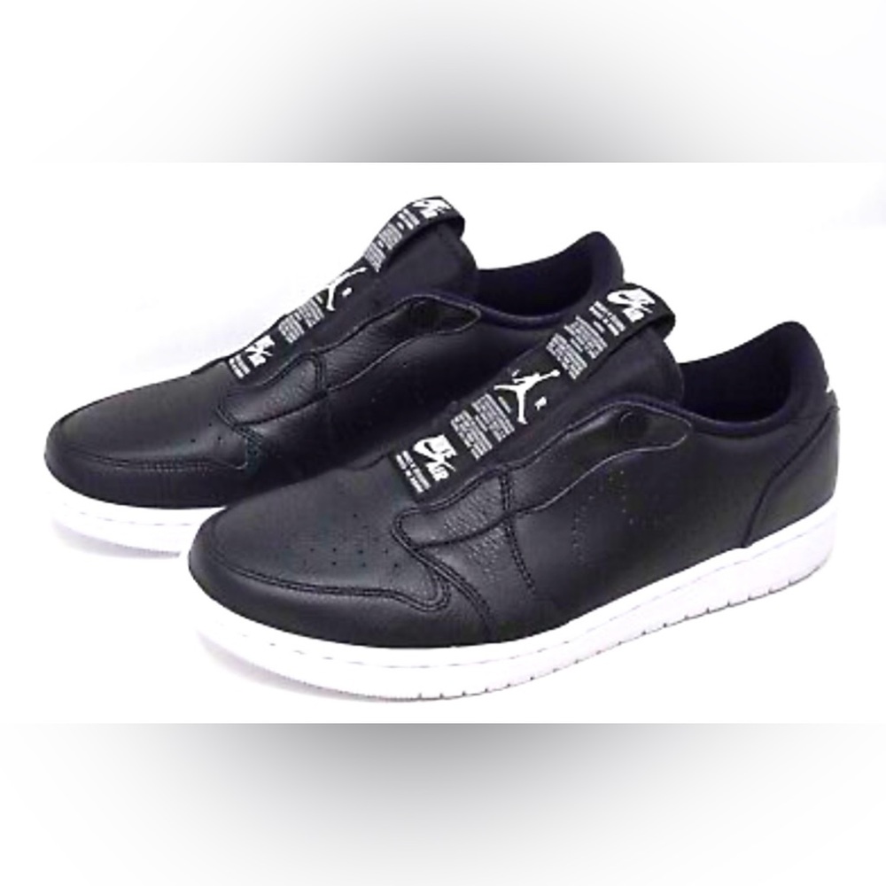 Nike Air Jordan 1 Low Slip On Women Size 7 1/2 Black with white